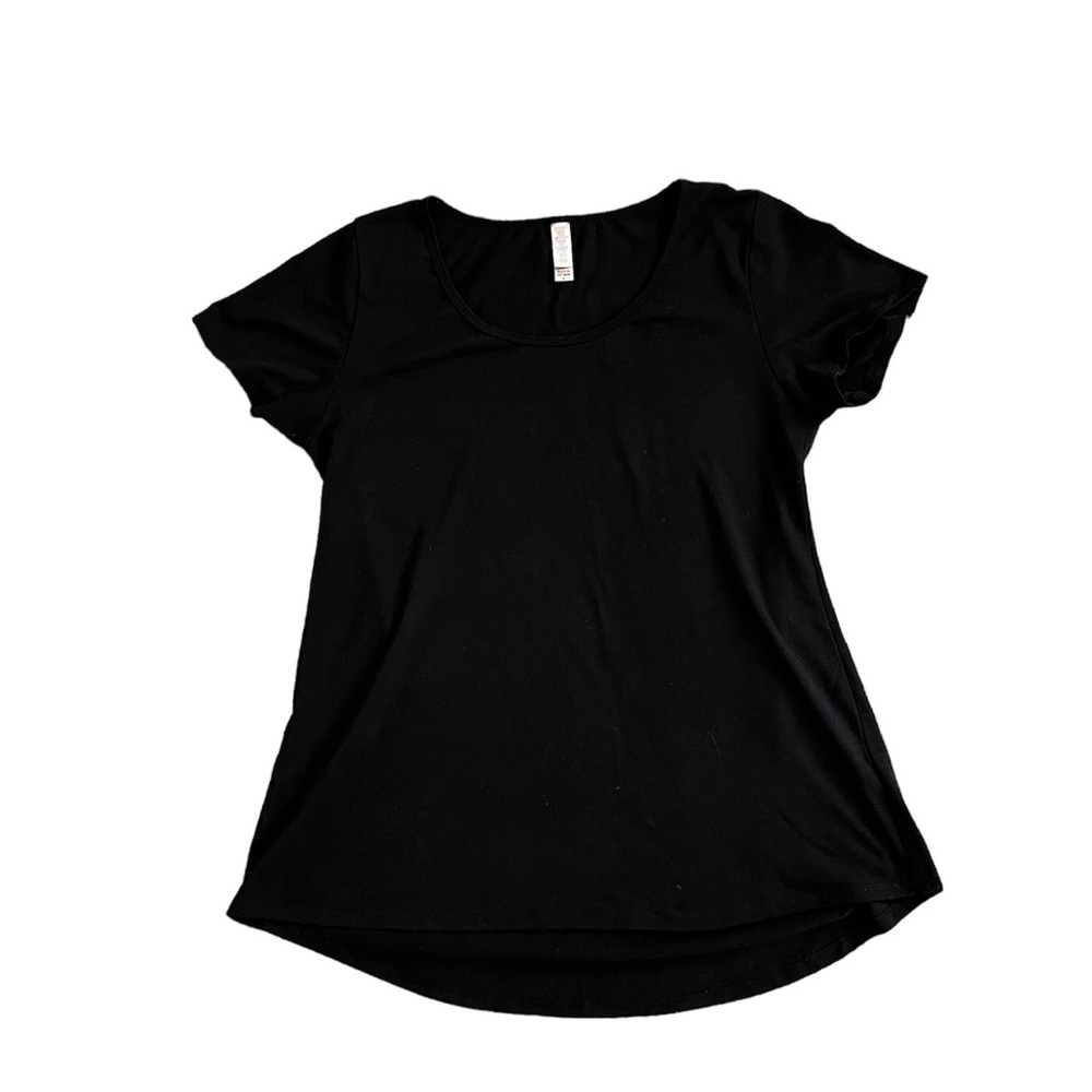 LuLa Roe Perfect Tee